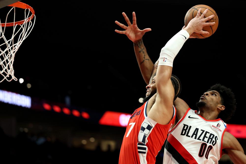 意媒爆料他 意媒爆料他