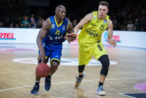 伤病和战术 伤病和战术