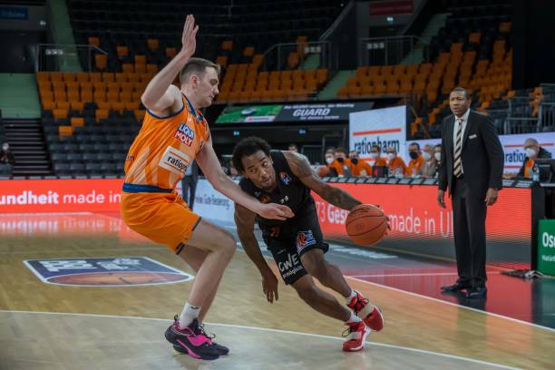 旧喜忧参半 旧喜忧参半